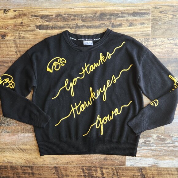 NEW Kadyluxe Iowa Hawkeyes Embroidered Love Letter Sweater Wool Blend - Picture 2 of 14